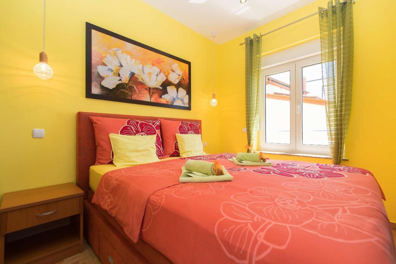 Apartments Ana Lorena ซริกเวนิซา ภายนอก รูปภาพ