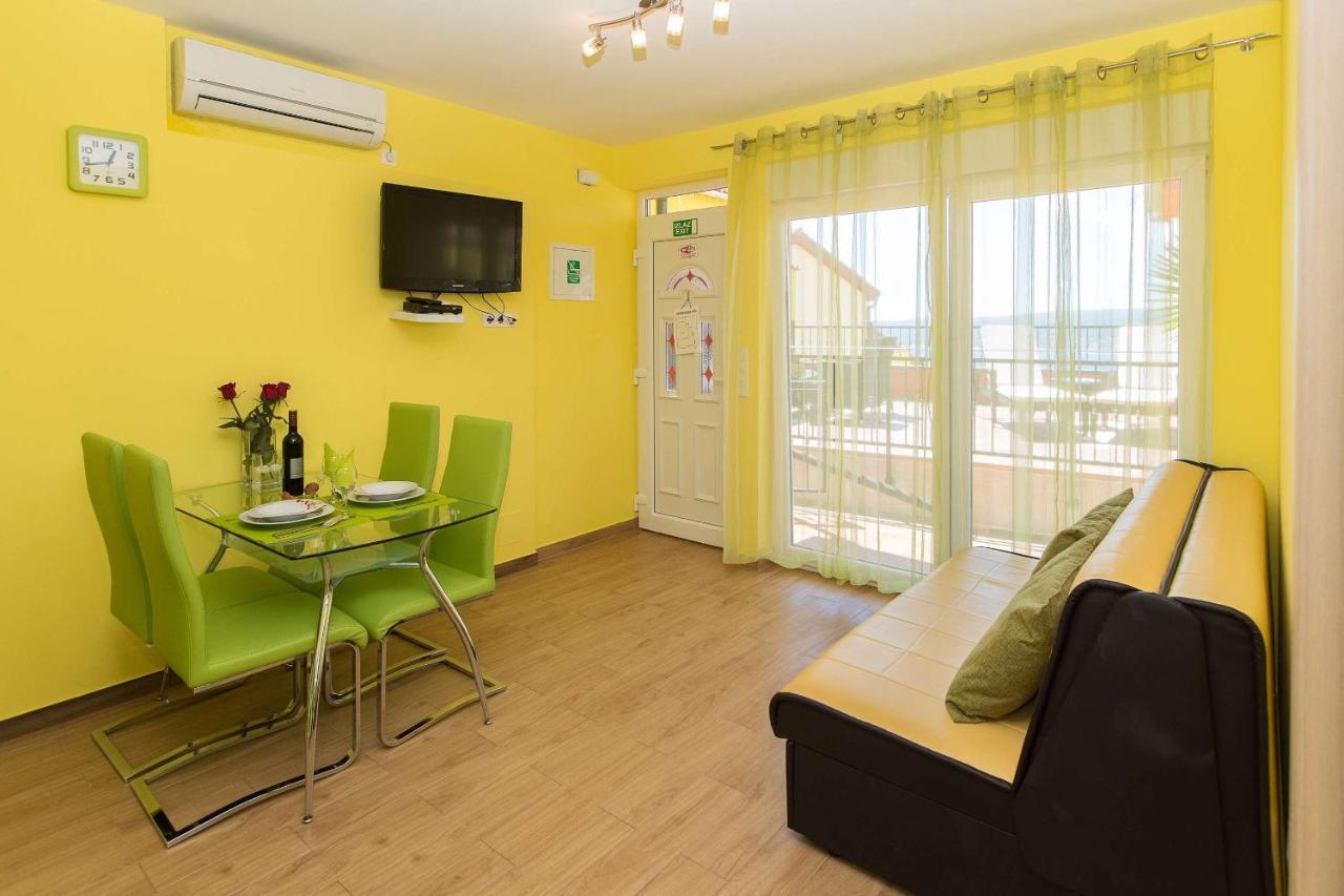 Apartments Ana Lorena ซริกเวนิซา ภายนอก รูปภาพ